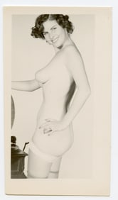 Original Vintage Photograph 1940s - 1950s American Pin Up Girl