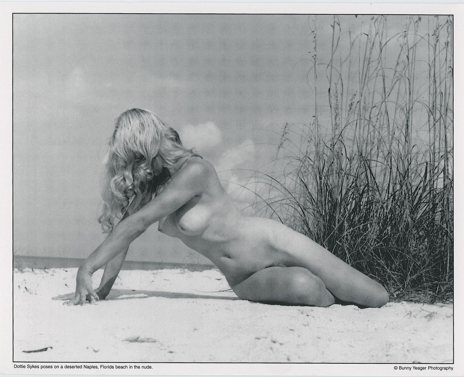 BUNNY YEAGER Vintage Pin Up Litho Model DOTTIE SYKES: This lot is consigned by a collector in RI. The provenance is from Bunny Yeager's estate/archives. Linnea Eleanor "Bunny" Yeager (March 13, 1929 - May 24, 2014) was an American photographer and pin-up