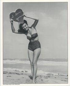 BUNNY YEAGER Vintage Pin Up Litho Model SELF SHOOT