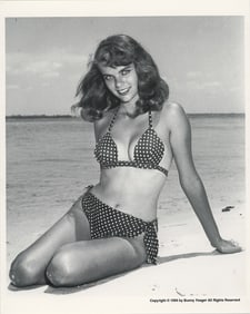 BUNNY YEAGER Vintage Pin Up Litho Model CAROL JEAN LAURITZEN