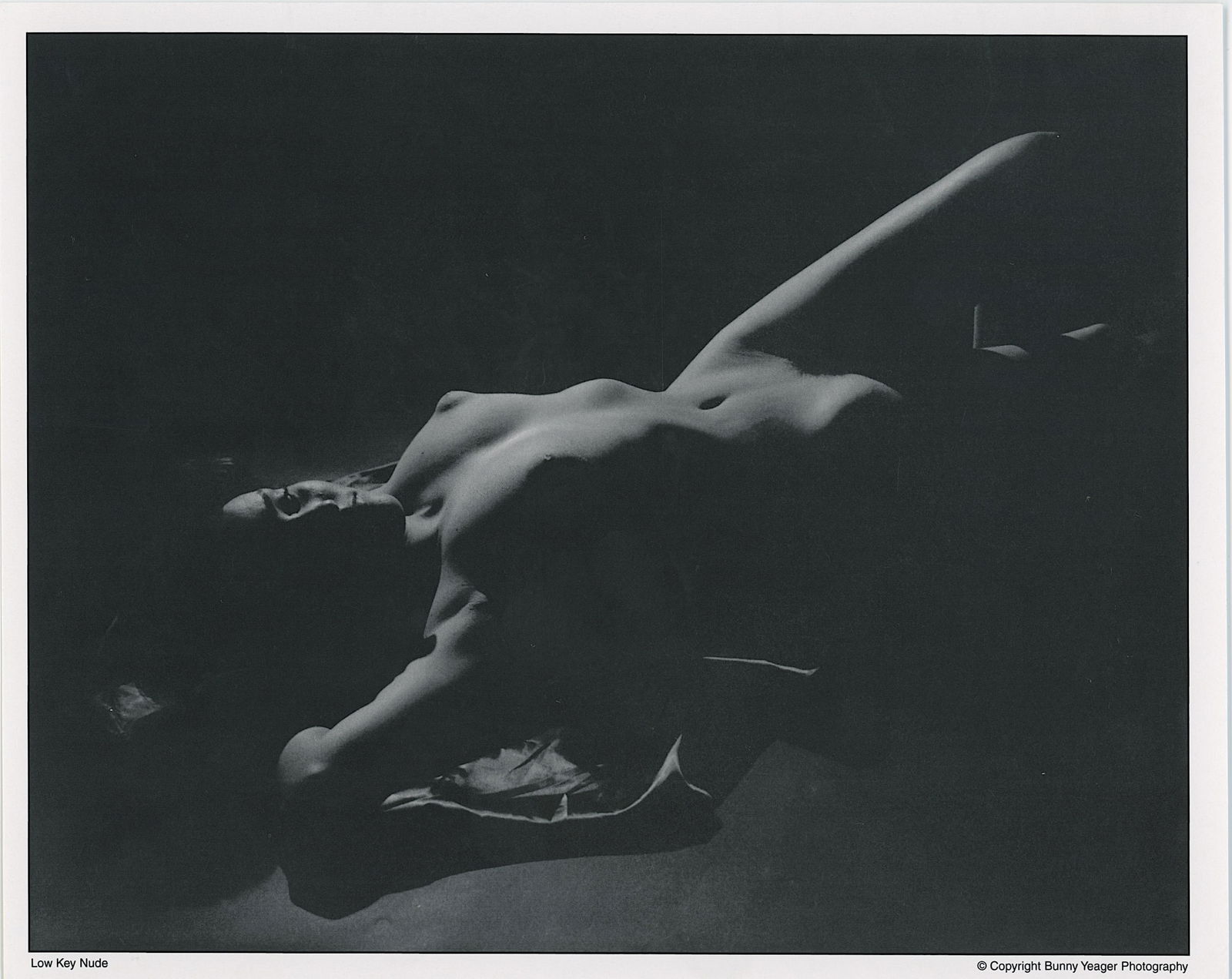 BUNNY YEAGER Vintage Pin Up Litho Model MICKEY O'BRIEN: This lot is consigned by a collector in RI. The provenance is from Bunny Yeager's estate/archives. Linnea Eleanor "Bunny" Yeager (March 13, 1929 - May 24, 2014) was an American photographer and pin-up