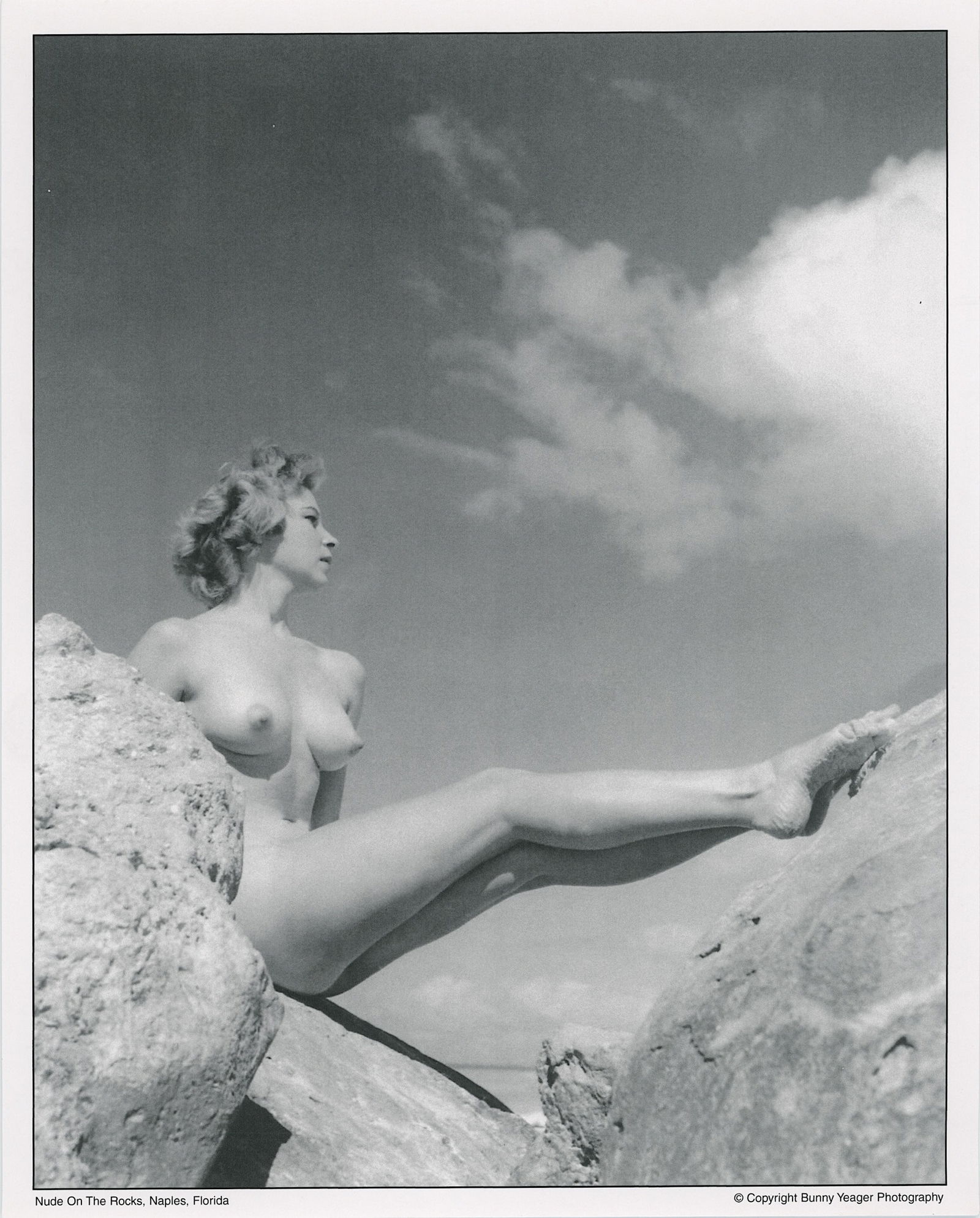 BUNNY YEAGER Vintage Pin Up Litho Model NUDE ON THE ROCKS: This lot is consigned by a collector in RI. The provenance is from Bunny Yeager's estate/archives. Linnea Eleanor "Bunny" Yeager (March 13, 1929 - May 24, 2014) was an American photographer and pin-up