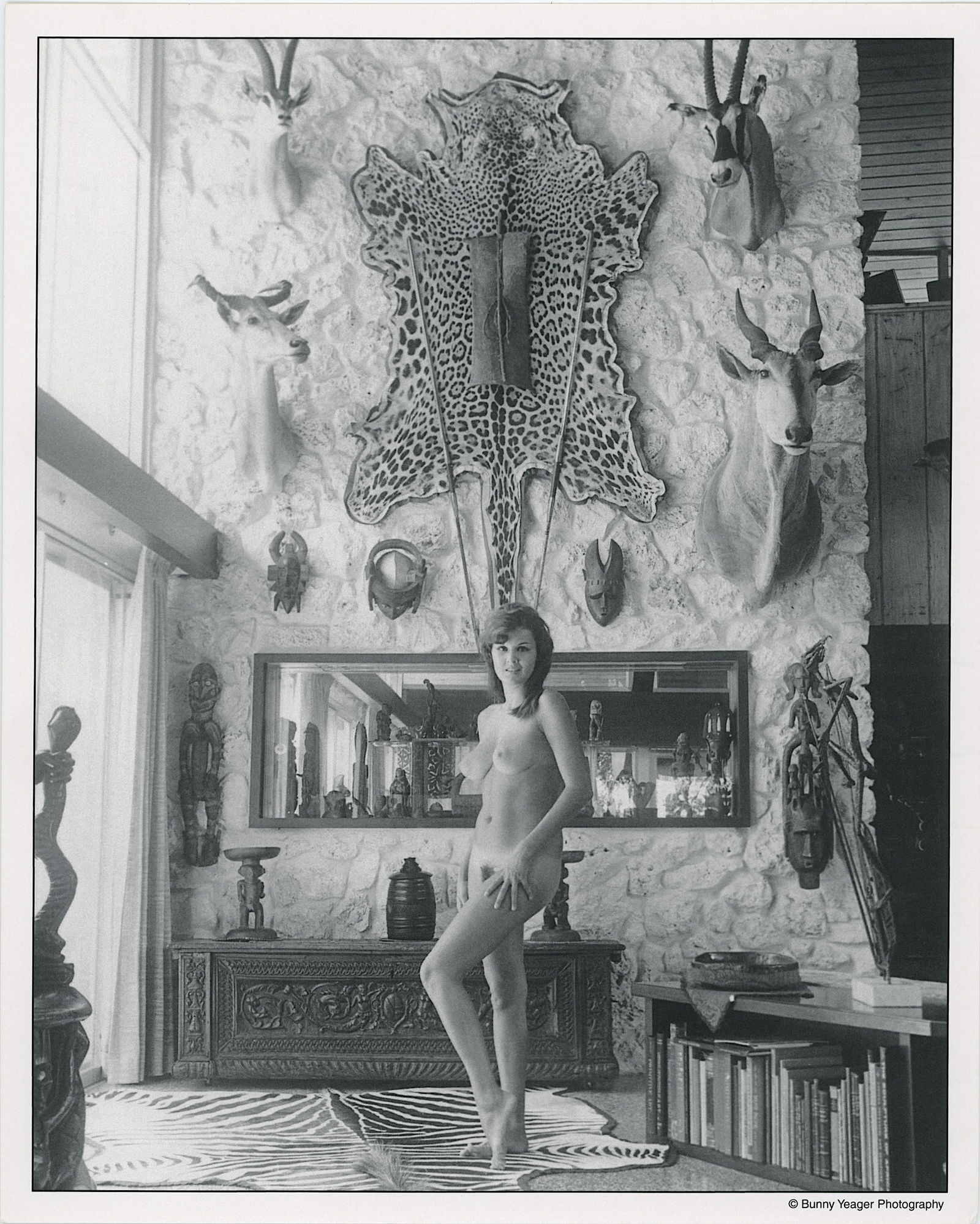 BUNNY YEAGER Vintage Pin Up Litho Model INTERIOR: This lot is consigned by a collector in RI. The provenance is from Bunny Yeager's estate/archives. Linnea Eleanor "Bunny" Yeager (March 13, 1929 - May 24, 2014) was an American photographer and pin-up