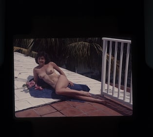 BUNNY YEAGER Vintage Color Transparency Pin-Up Model