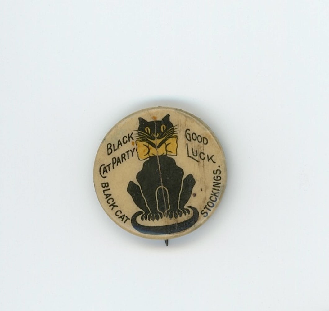 Vintage Very Scarce Late 19th C. Original BLACK CAT Buttom (1 of 2)