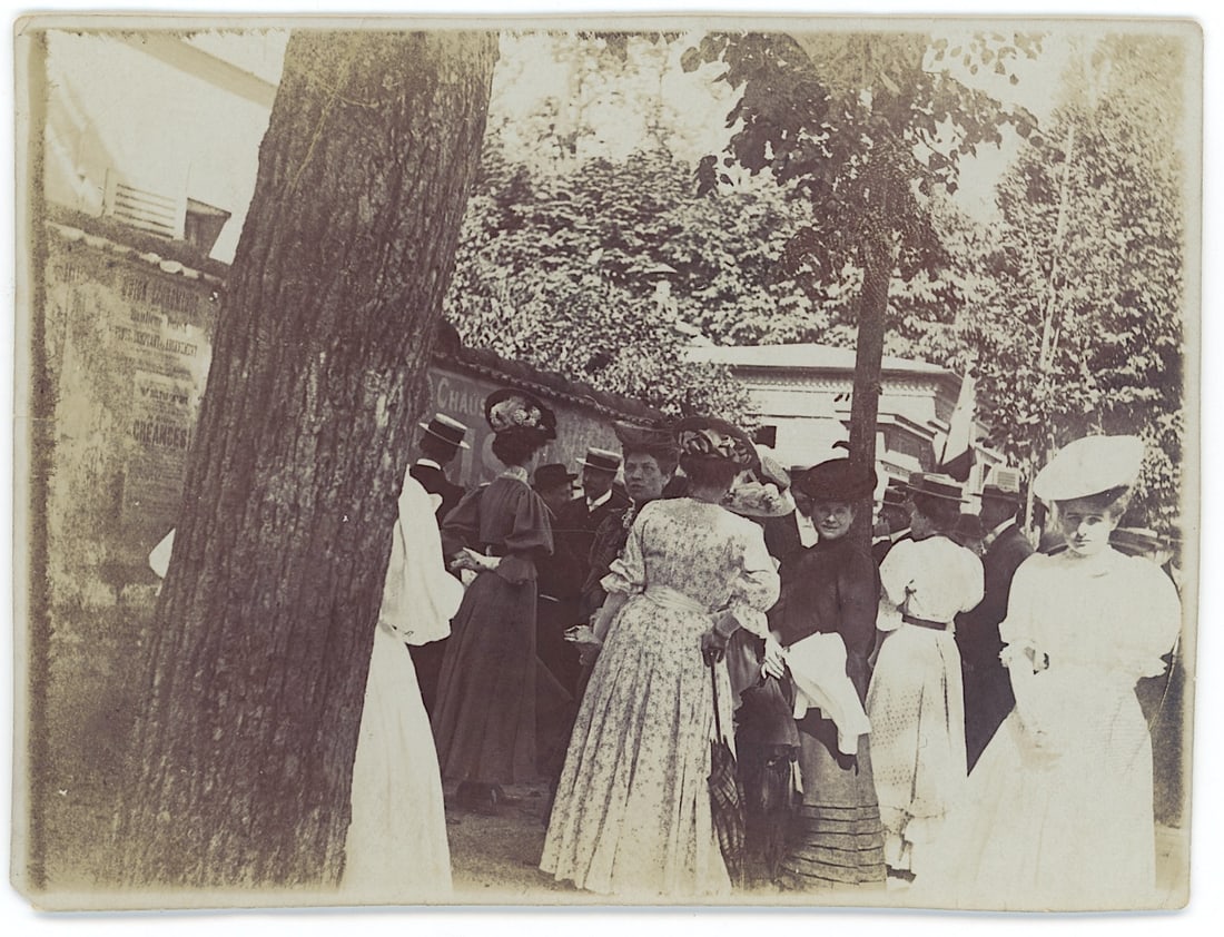 Vintage Real Scarce Photo Social Gathering Around 1900.: The provenance is from the estate of a deceased collector in South Florida.The dimensions are Approx. 3.25" x 4.5". We have included quality images to show it's actual condition. This lot is located i