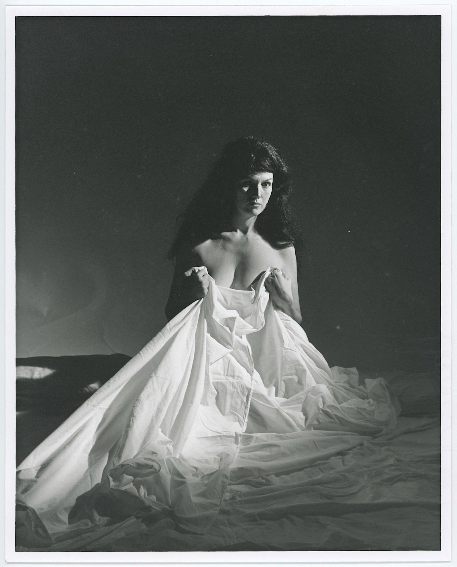 Vintage Photograph 20th C. Glamour Woman: This lot is coming from the estate of a collector in RI. We have included a quality scan to show it's actual condition. The dimensions are Approx. 10" x 8". This lot is located in Boca Raton, Fl and i