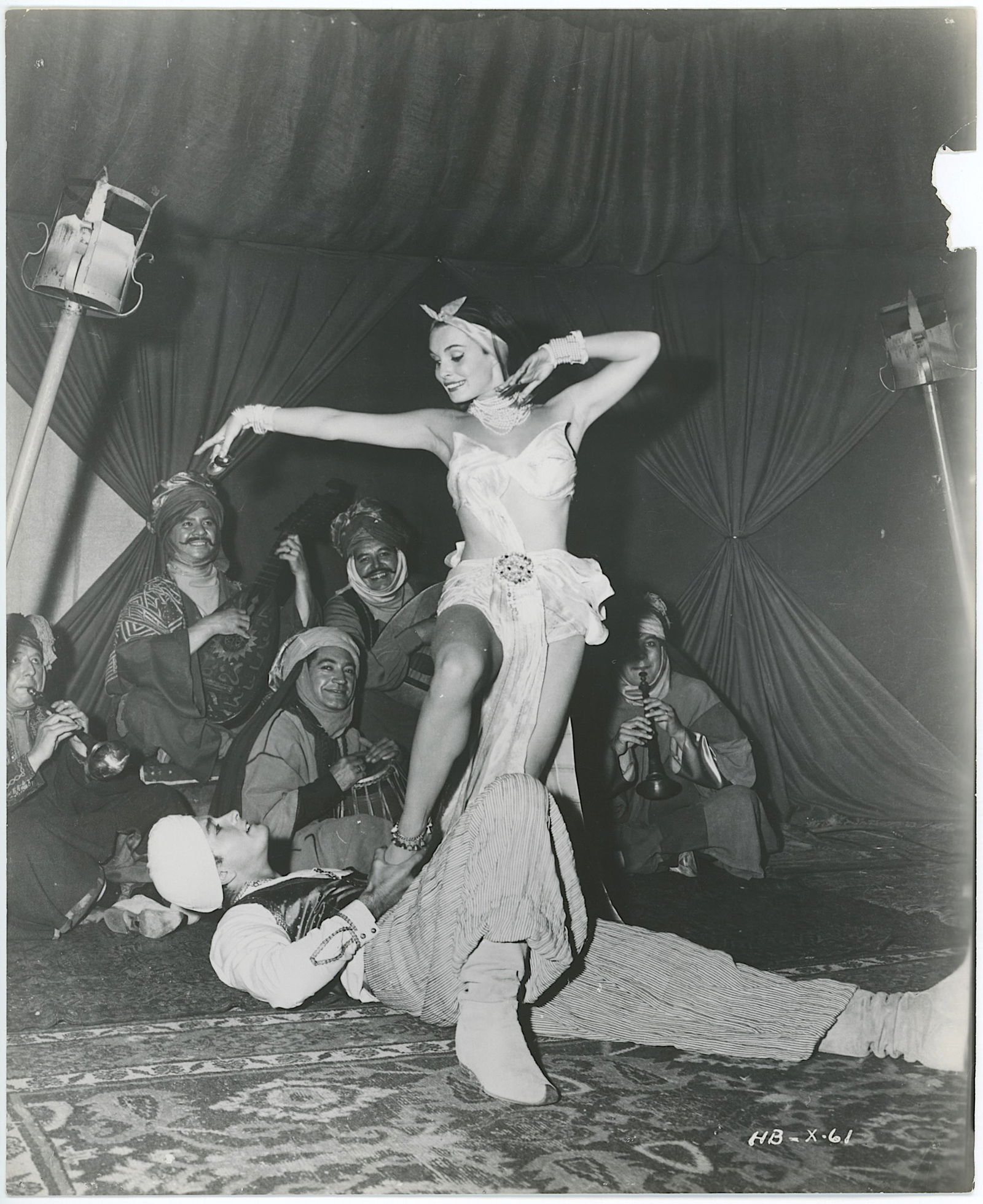 Vintage Photograph Eartha Kitt Performing Dance: This lot is coming from the estate of a collector in RI. We have included a quality scan to show it's actual condition. The dimensions are Approx. 10" x 8". This lot is located in Boca Raton, Fl and i