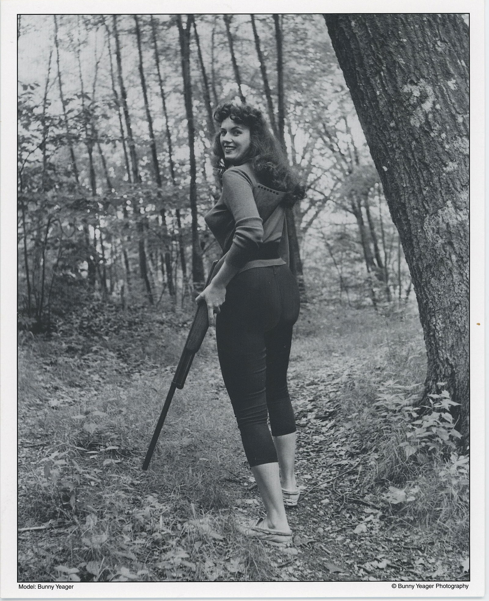 BUNNY YEAGER Vintage Pin Up Litho Model BUNNY YEAGER: This lot is consigned by a collector in RI. The provenance is from Bunny Yeager's estate/archives. Linnea Eleanor "Bunny" Yeager (March 13, 1929 - May 24, 2014) was an American photographer and pin-up