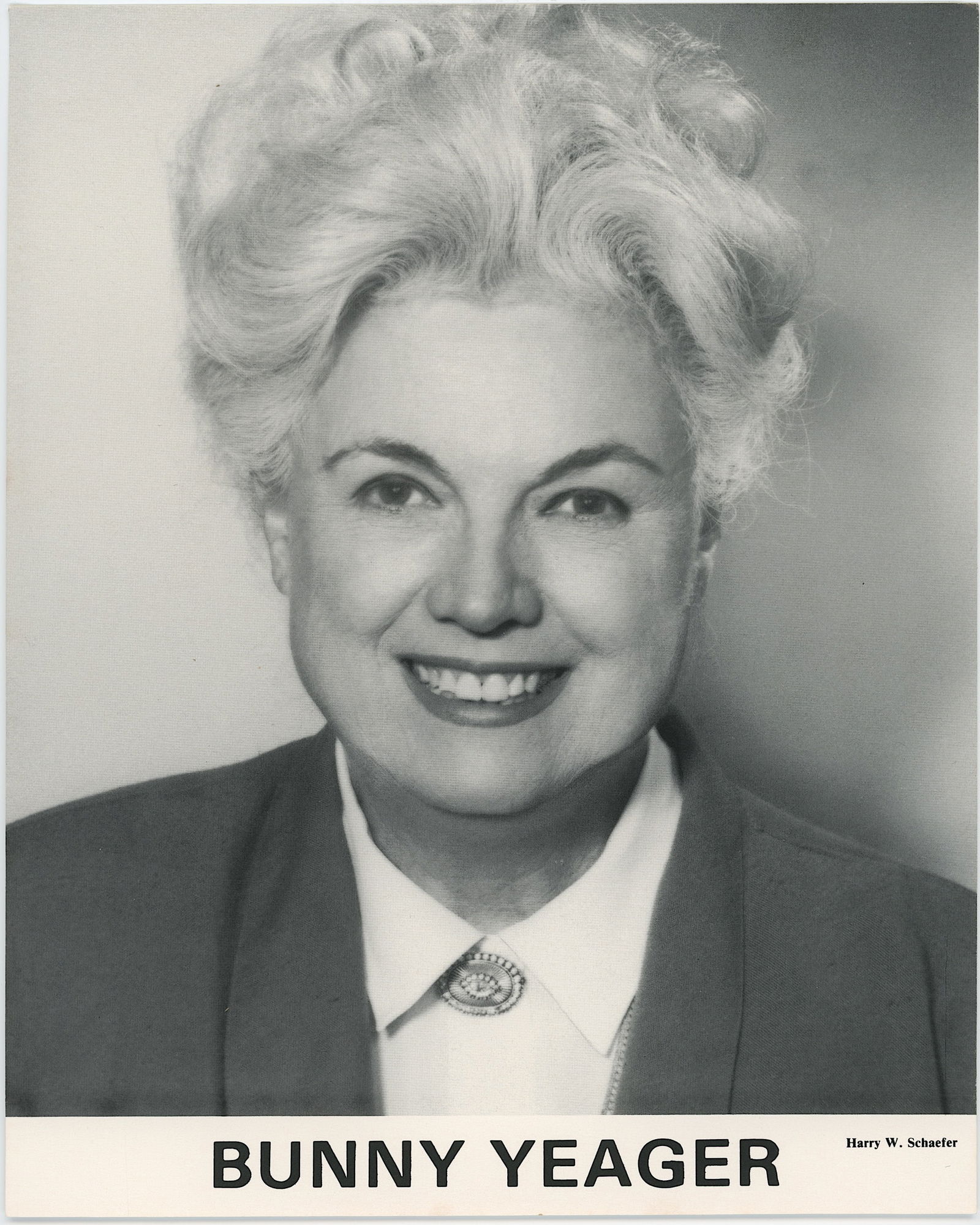 BUNNY YEAGER Vintage Pin Up Litho Model BUNNY YEAGER: This lot is consigned by a collector in RI. The provenance is from Bunny Yeager's estate/archives. Linnea Eleanor "Bunny" Yeager (March 13, 1929 - May 24, 2014) was an American photographer and pin-up