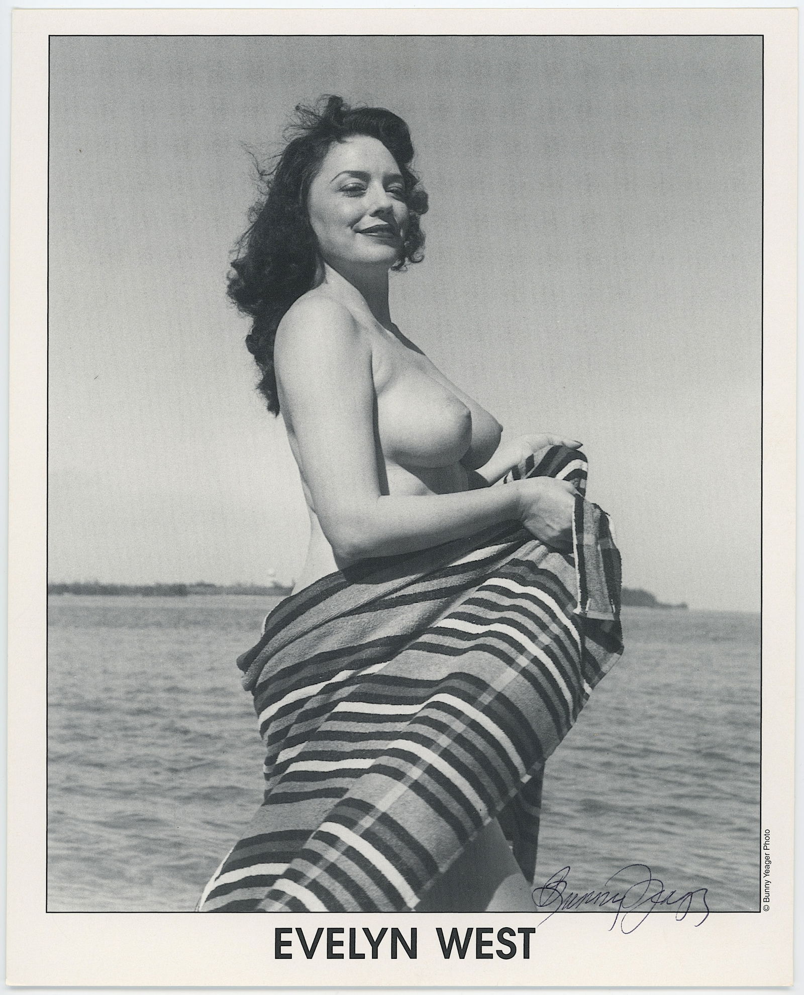 BUNNY YEAGER Vintage Pin Up Litho Model EVELYN WEST - SIGNED: This lot is consigned by a collector in RI. The provenance is from Bunny Yeager's estate/archives. Linnea Eleanor "Bunny" Yeager (March 13, 1929 - May 24, 2014) was an American photographer and pin-up