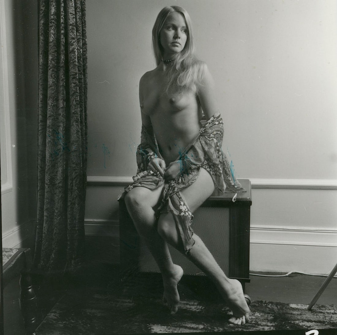 BRUCE WARLANDVintage Photo Artistic Nude Model: The provenance is from the estate of a deceased collector in SF Area, CA. The dimensions are Approx. 7" x 2.5". Unknown photographer. We have included quality images to show it's actual condition. Thi