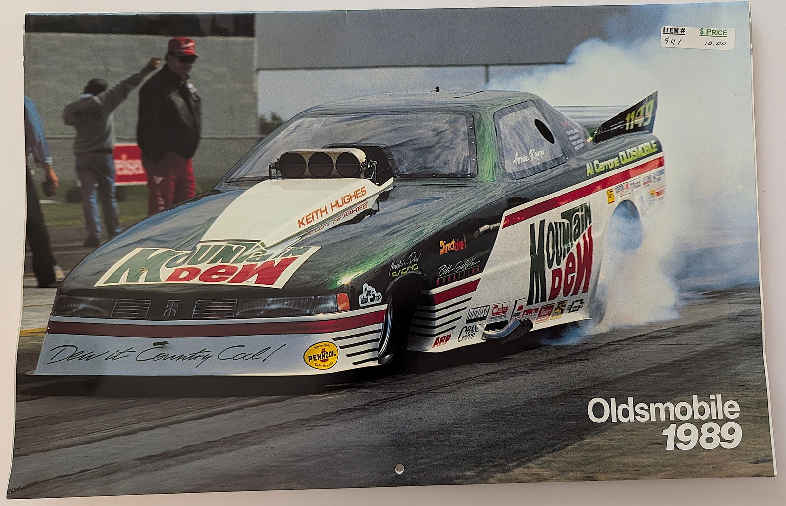 Vintage Collectible Calendar Oldsmobile 1989: The provenance is from the estate of a WW2 Veteran. We have included quality images to show it's actual condition. This lot is located in Boca Raton, Fl and its shipment will be made directly by Artel