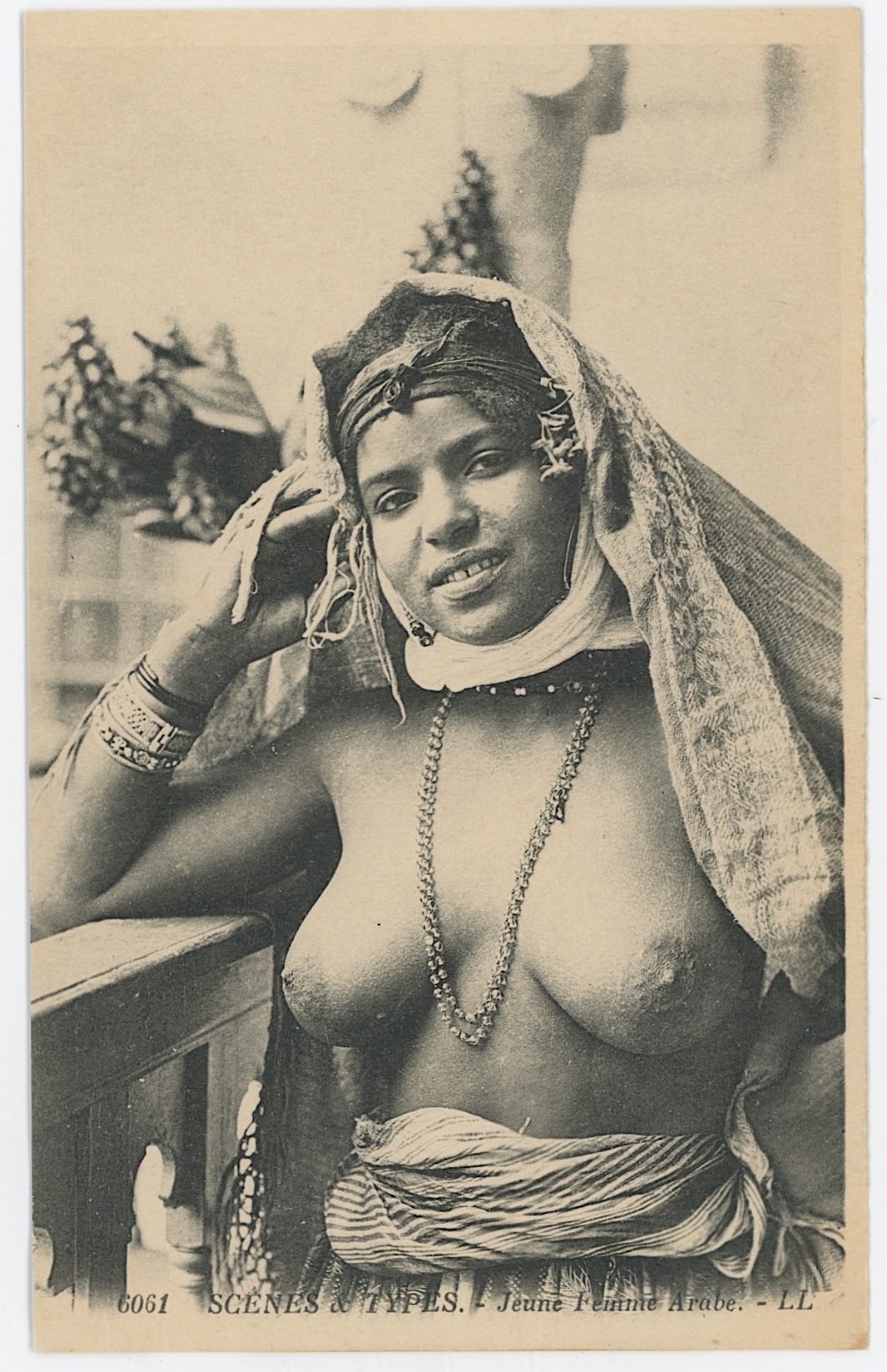 Vintage Rare Selected Ephemera Collectors Opportunity: The provenance of this item is the forgotten (for many years) inventories of Artelisted. Most of these findings are vintage postcards and/or tradecards. The regular size of a postcard/tradecard is app