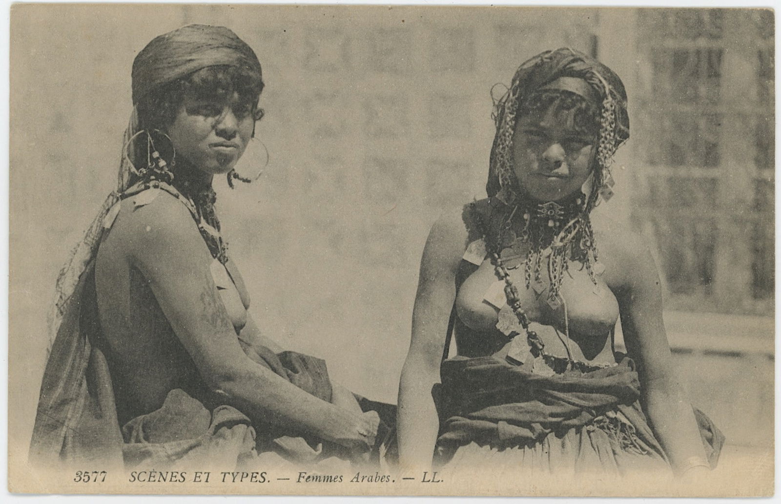 Vintage Rare Selected Ephemera Collectors Opportunity: The provenance of this item is the forgotten (for many years) inventories of Artelisted. Most of these findings are vintage postcards and/or tradecards. The regular size of a postcard/tradecard is app