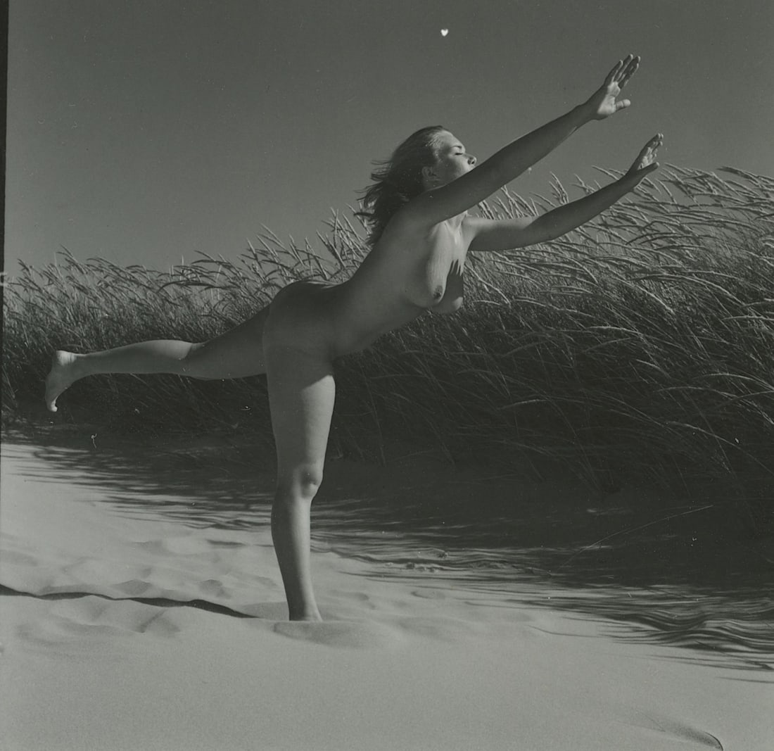 ANDRÉ DE DIENES Vintage Photo 1950s-1960s Nude Study (1 of 3)