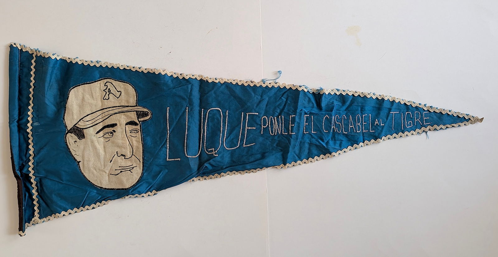 Vintage 20th C. Very Rare / Scarce Baseball Cuban Pennant Collectors: Provenance from the estate of a deceased collector in South Florida. The dimensions are Approx. 36.25" Long. We have included quality images to show it's actual condition. This lot is located in Boca