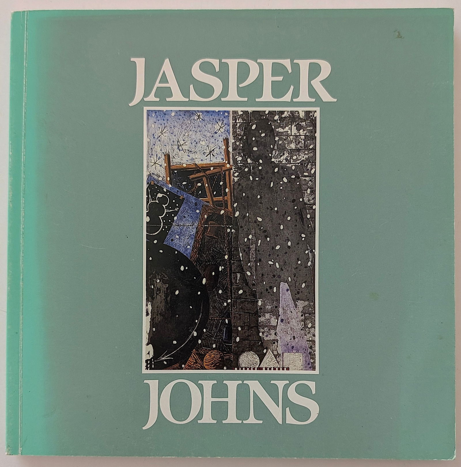 Retrospective of Jasper Johns Prints From the Leo Castelli Collection - 1991: Provenance from the estate of a WW2 Veteran in GA. We have included quality images to show it's actual condition. This lot is located in Boca Raton, Fl and its shipment will be made directly by Arteli