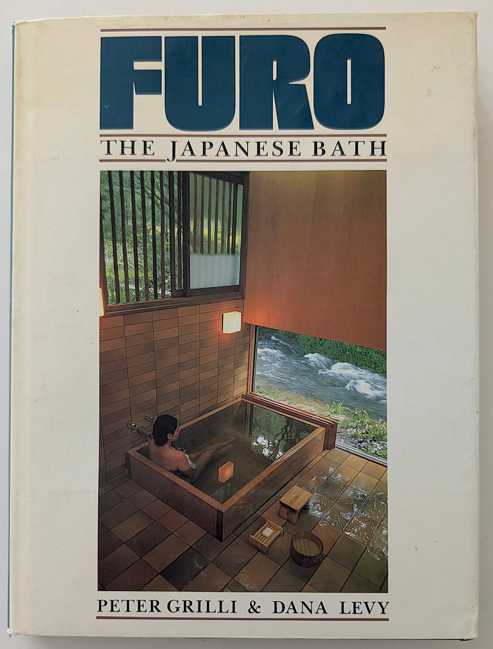 Furo: The Japanese Bath Hardcover – First Edition 1985: Provenance from the estate of a WW2 Veteran in GA. We have included quality images to show it's actual condition. This lot is located in Boca Raton, Fl and its shipment will be made directly by Arteli