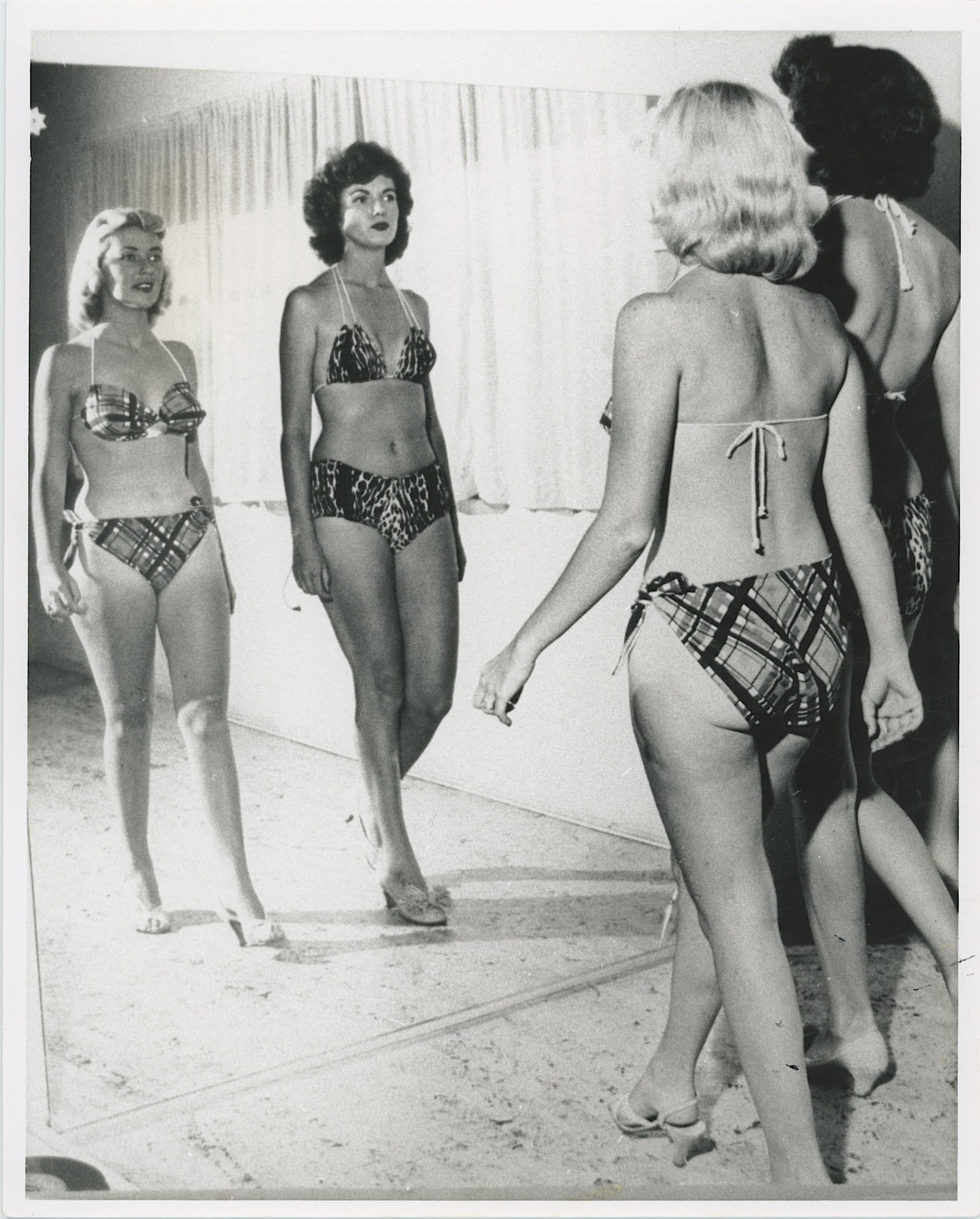 Vintage Photograph by BUNNY YEAGER Pin Up Model 20th C. (1 of 1)