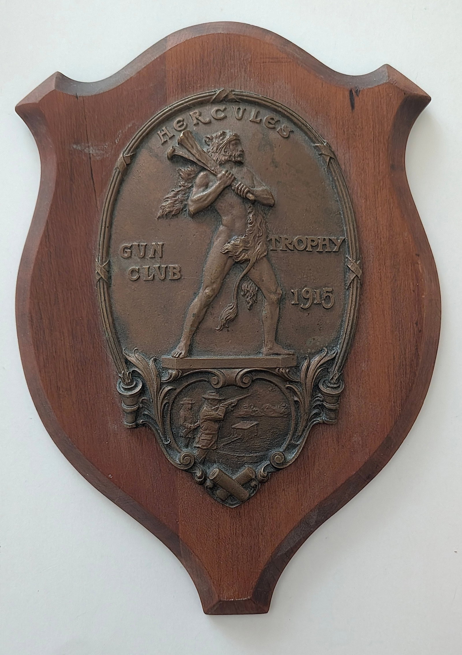 Vintage 1915 Hercules Gun Club Plaque Bronze Trophy 1915 (1 of 3)
