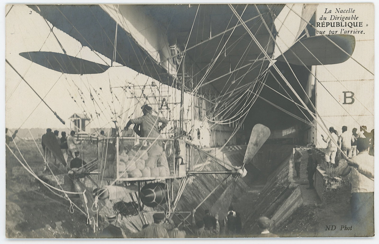 Antique Postcard Pioneers Aviation Dirigeable Balloon (1 of 2)