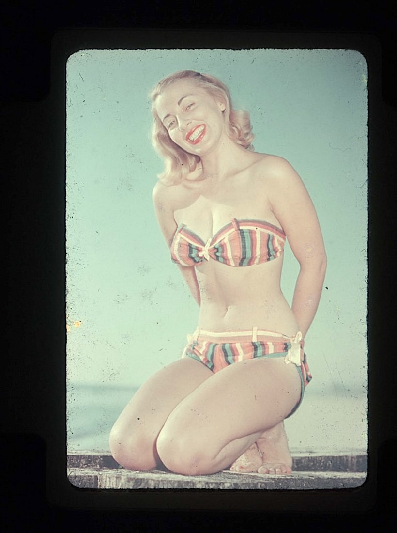 Vintage 1950s Scarce Original Pin Up Model Slide 35mm: Provenance from the estate of a deceased collector in Miami. All the items purchased through Artelisted must be shipped. We no longer offer or accept local pick-ups for any sold lots. The shipment wil