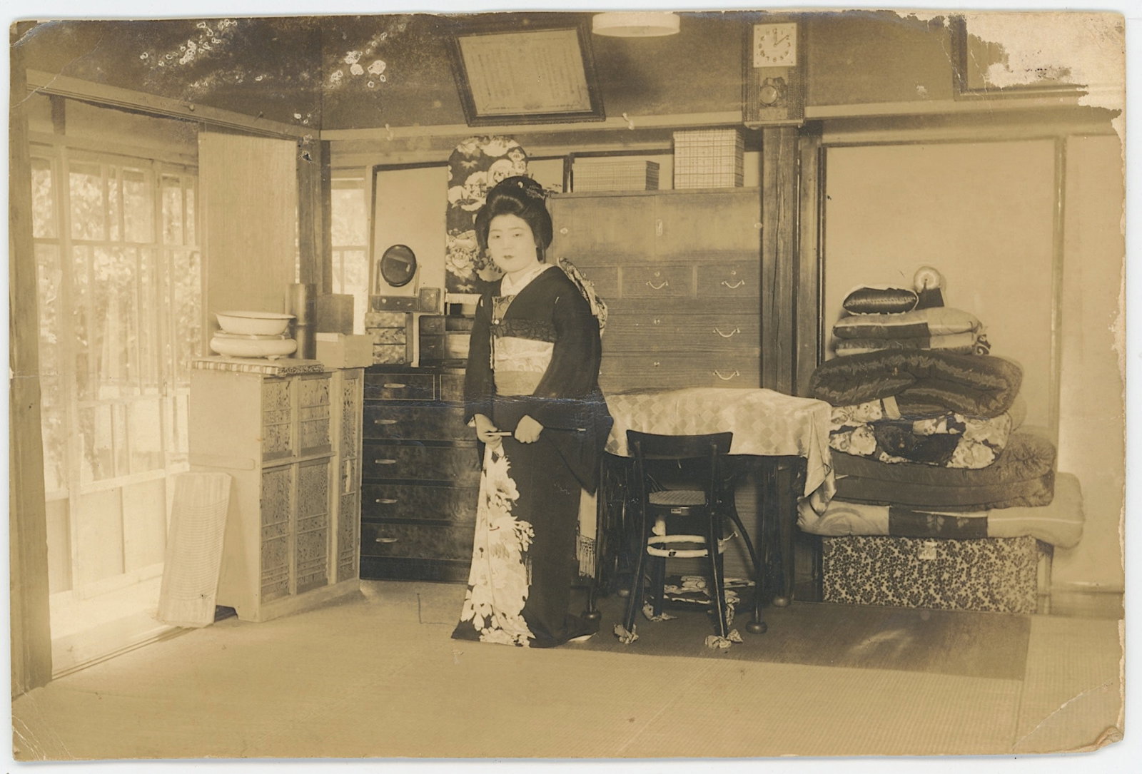 Vintage Photo Japanese Kimono Geisha: The provenance of this item is the forgotten (for many years) inventories of Artelisted. The dimensions are Approx. 4.25" x 6.25". THIS IS A RESERVE AUCTION, and the final price will include a Buyer?s