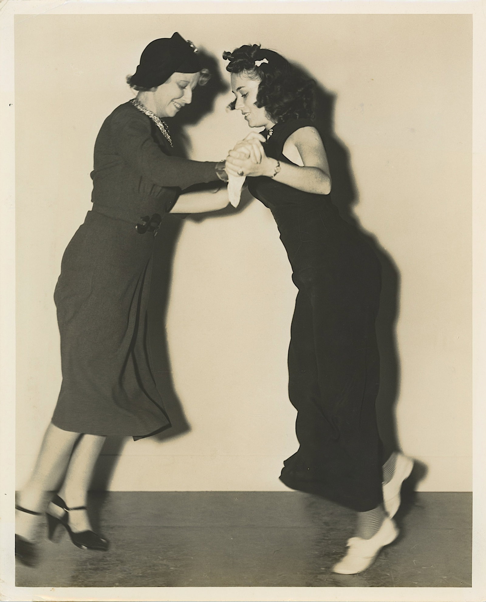 Vintage Photo From Warner Bros. Studio: The provenance of this lot is from a collector in RI. The dimensions are Approx. 10" x 8". THIS IS A RESERVE AUCTION, and the final price will include a Buyer?s Premium. Please, view our full terms an