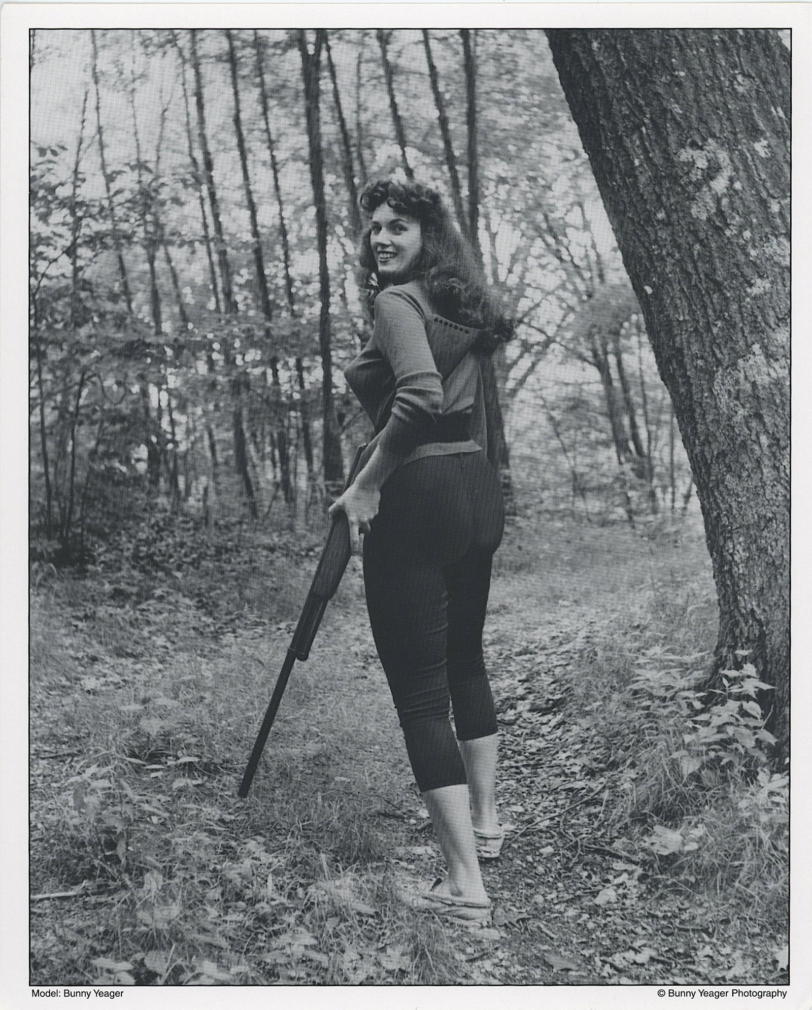 BUNNY YEAGER Vintage Pin Up Litho Model BUNNY YEAGER: This lot is consigned by a collector in RI. The provenance is from Bunny Yeager's estate/archives. Linnea Eleanor "Bunny" Yeager (March 13, 1929 - May 24, 2014) was an American photographer and pin-up