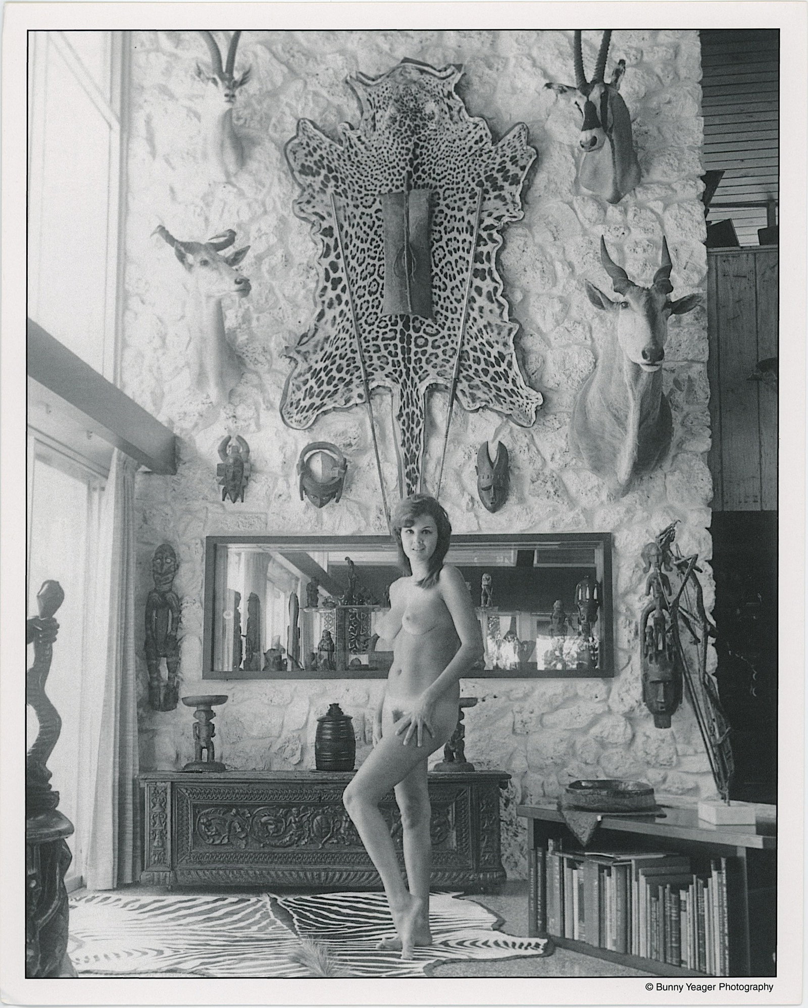 BUNNY YEAGER Vintage Pin Up Litho Model in Interior: This lot is consigned by a collector in RI. The provenance is from Bunny Yeager's estate/archives. Linnea Eleanor "Bunny" Yeager (March 13, 1929 - May 24, 2014) was an American photographer and pin-up