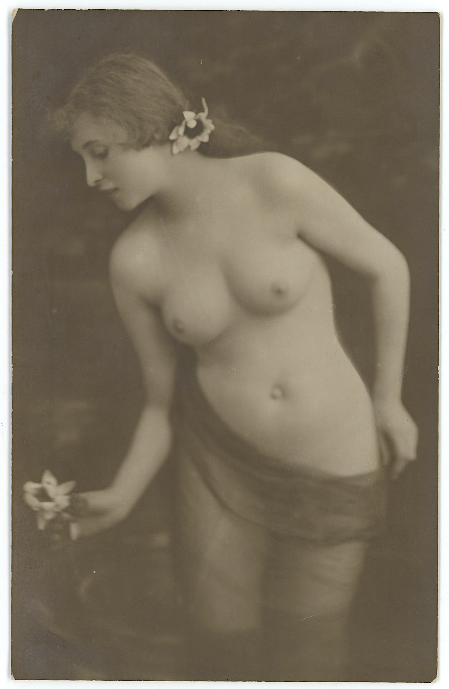 Antique Scarce Original 1910s RPPC Nude Girl Paris: The provenance of this item is the forgotten (for many years) inventories of Artelisted. The diemnsions are Approx. 5.25" x 3.3". THIS IS A RESERVE AUCTION, and the final price will include a Buyer?s 