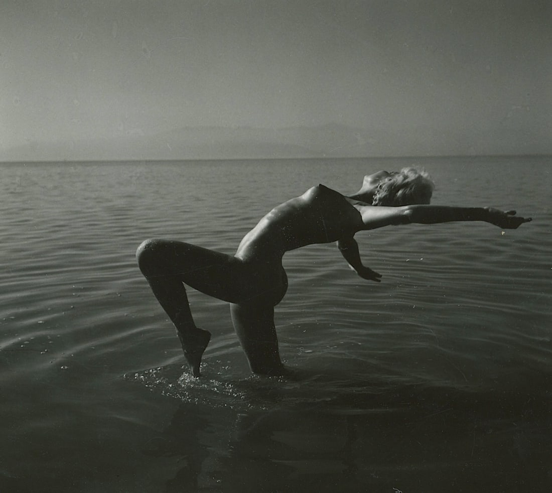 ANDR? DE DIENES Vintage Photo 1950s-1960s Nude Study (1 of 3)