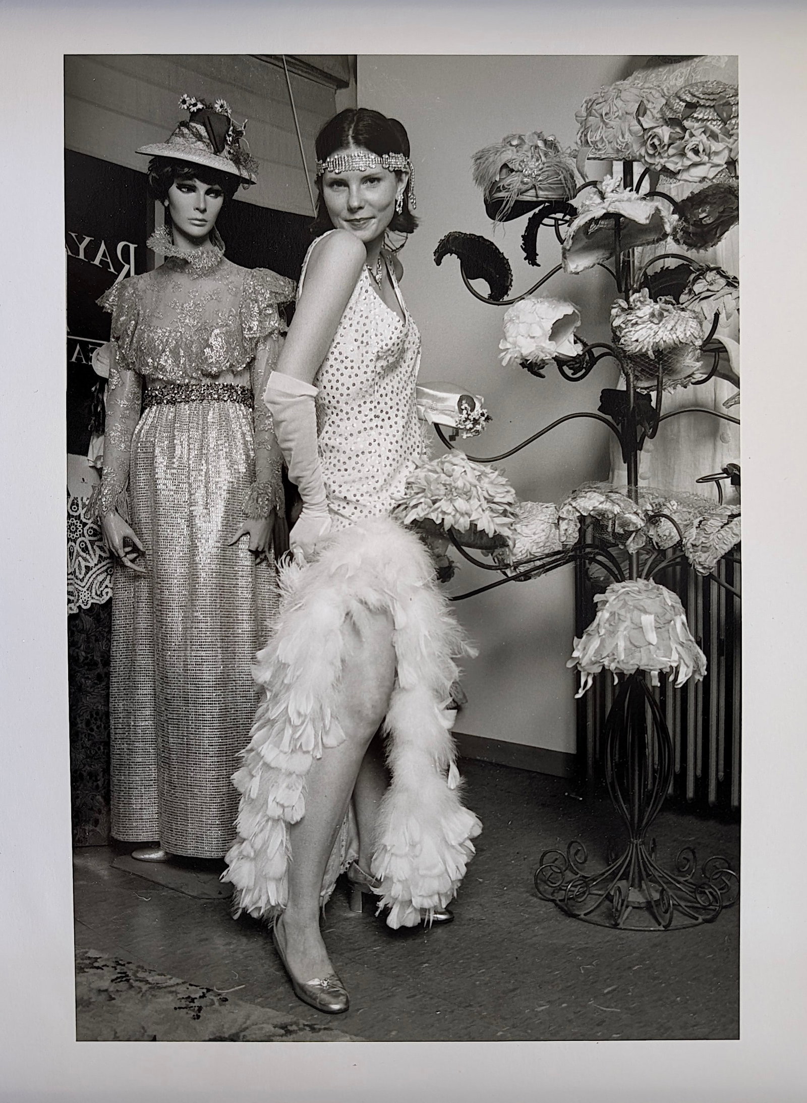 Vintage Photo Print Archives HARRIET TANNIN (1 of 2)