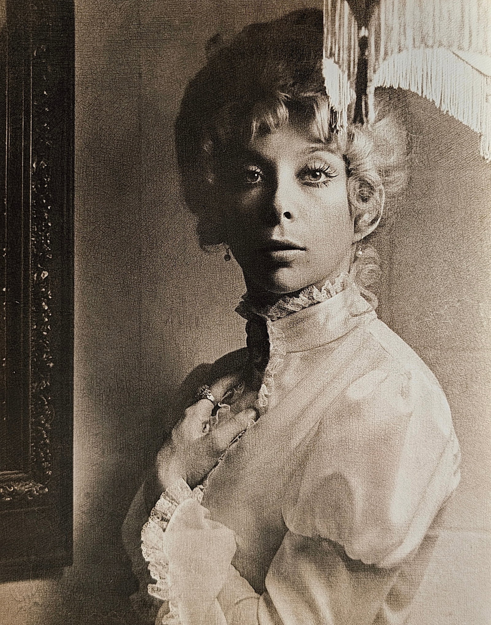 Vintage 2oth C. Photo Hendrickson - Country Woman: This lot is consigned by a collector in RI. The dimensions are Approx. 14" x 11". THIS IS A RESERVE AUCTION, and the final price will include a Buyer?s Premium. Please, view our full terms and conditi