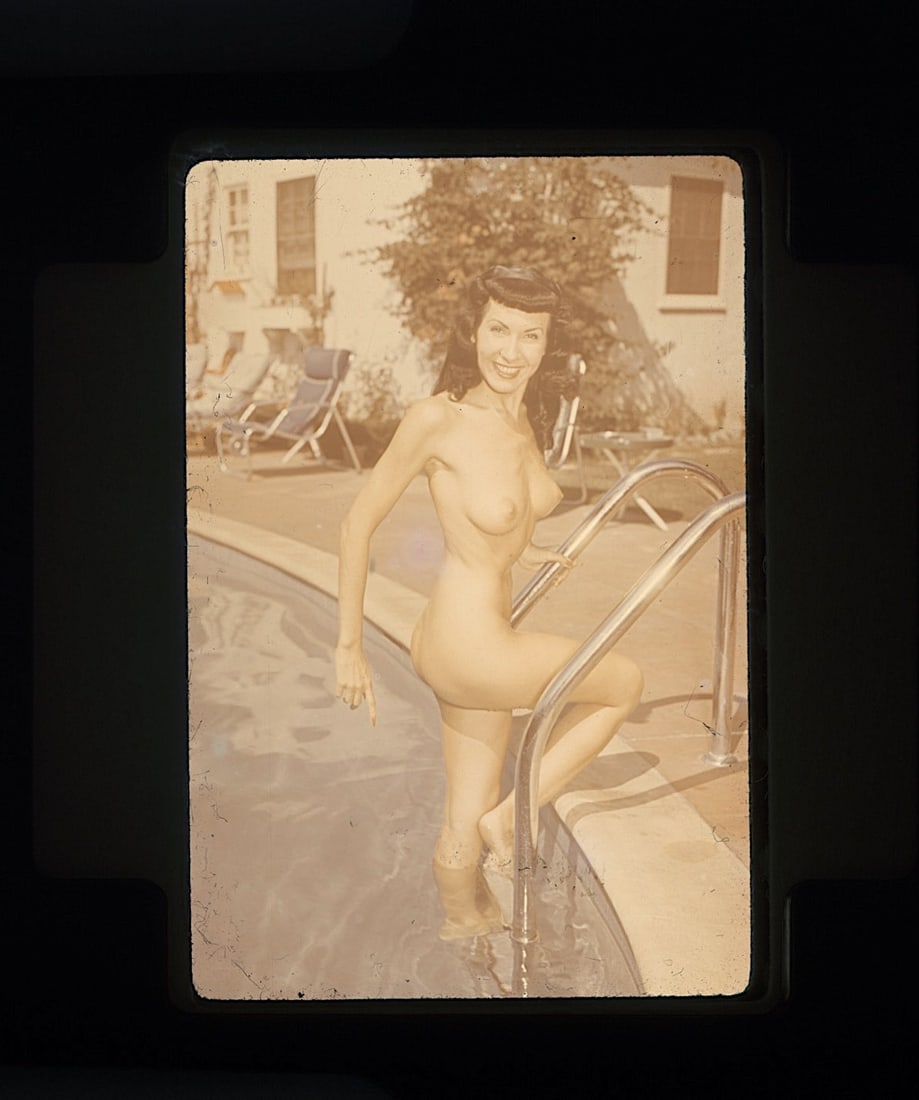 Vintage Photo Transparency Slide BETTY PAGE Pin-Up (1 of 2)