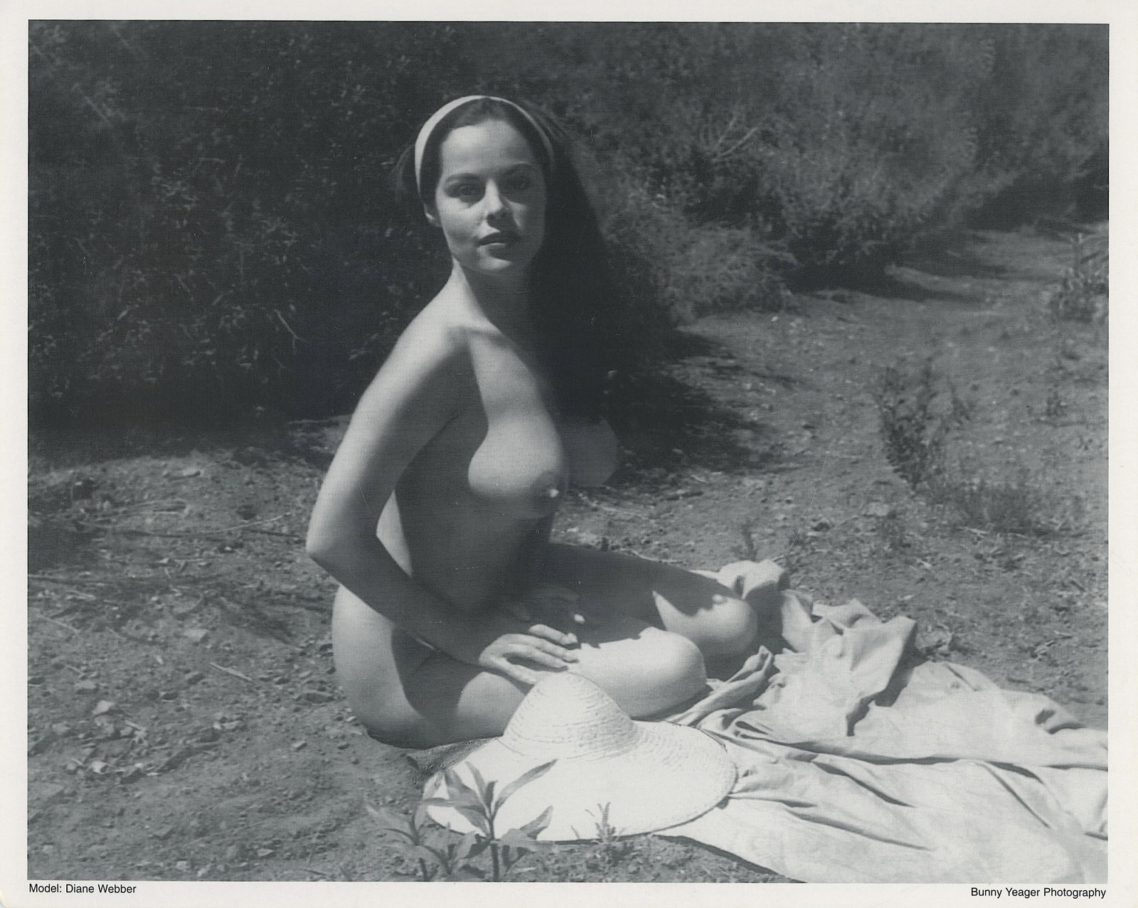 BUNNY YEAGER Vintage Pin Up Litho of DIANE WEBBER: This lot is consigned by a collector in RI. The provenance is from Bunny Yeager's estate/archives. Linnea Eleanor "Bunny" Yeager (March 13, 1929 - May 24, 2014) was an American photographer and pin-up