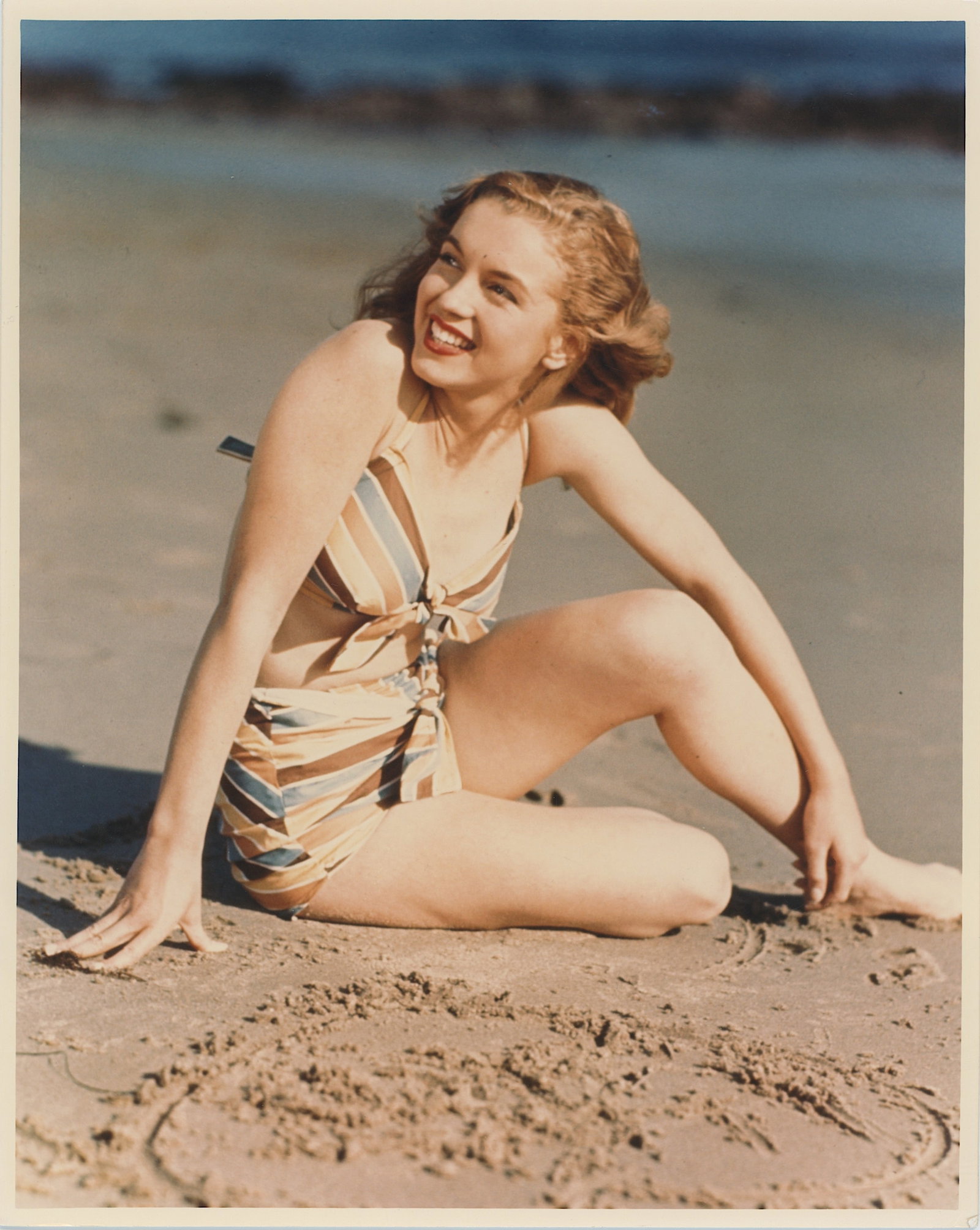 Printed 1970s Photo MARILYN MONROE by Joseph Jasgur: The provenance of this item is from the estate of a deceased collector in Miami Beach. The dimensions are Approx. 10" x 8". THIS IS A RESERVE AUCTION, and the final price will include a Buyer?s Premiu