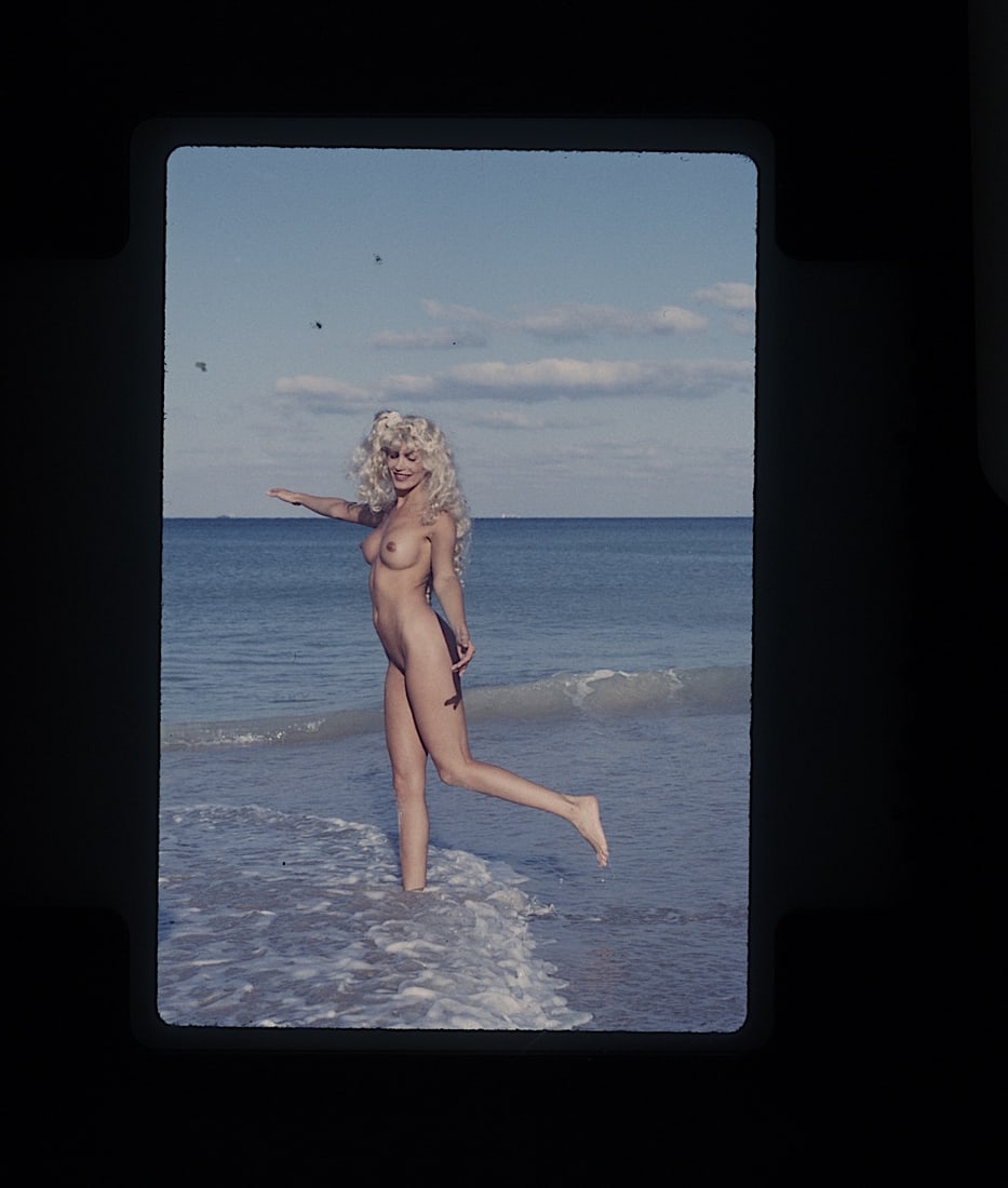 Rare Vintage Early Photo by BUNNY YEAGER Pin Up Slide: The provenance of this item is from the estate of a deceased collector in Miami Beach. THIS IS A RESERVE AUCTION, and the final price will include a Buyer?s Premium. Please, view our full terms and co
