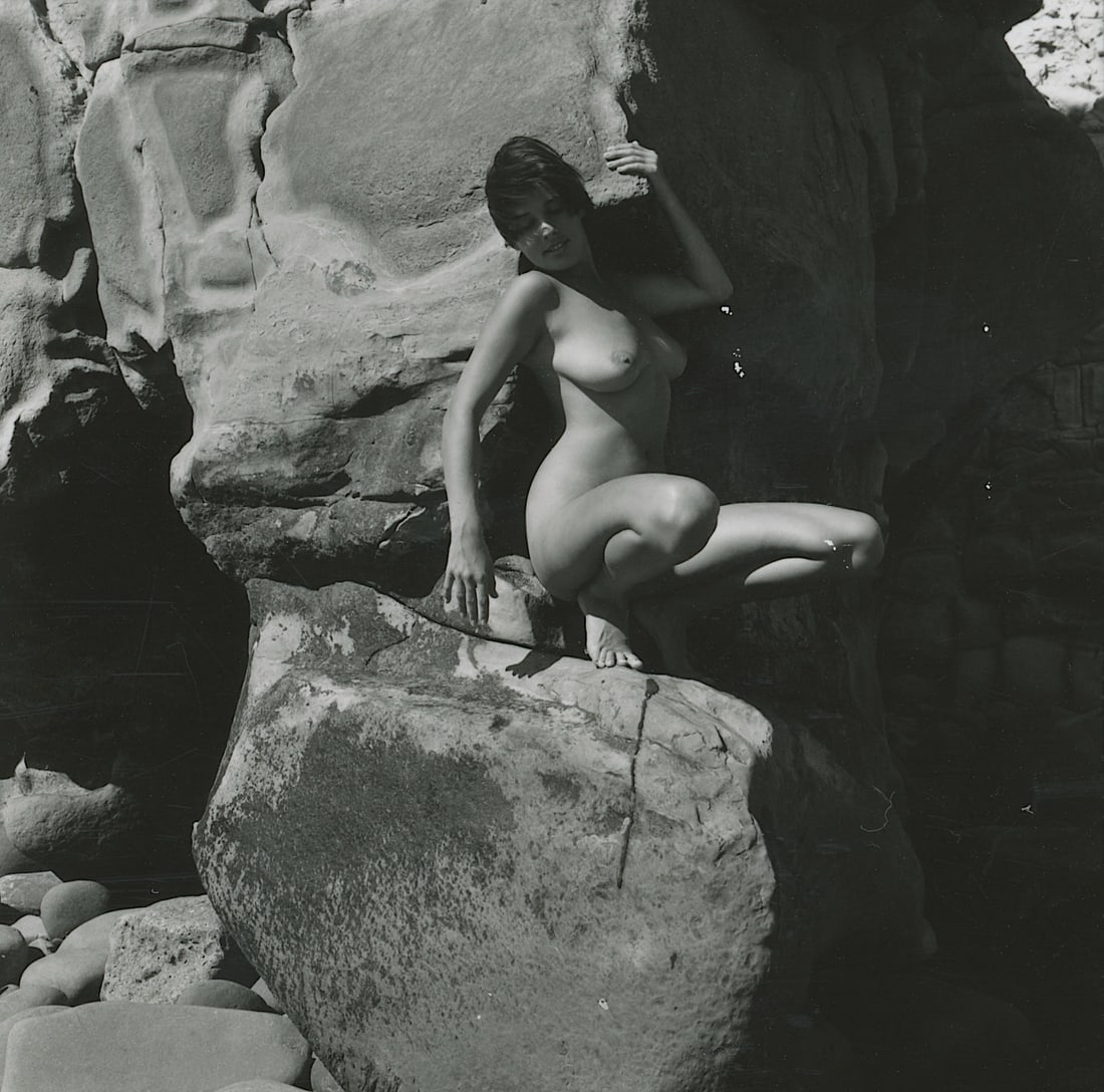 ANDR? DE DIENES Vintage Photo 1950s-1960s Nude Study: The provenance of this photo is from the archives of notable photographer Andr? de Dienes. The dimensions are Approx. 2" x 2.25" (variances can occur). This black and white gelatin photo was printed i