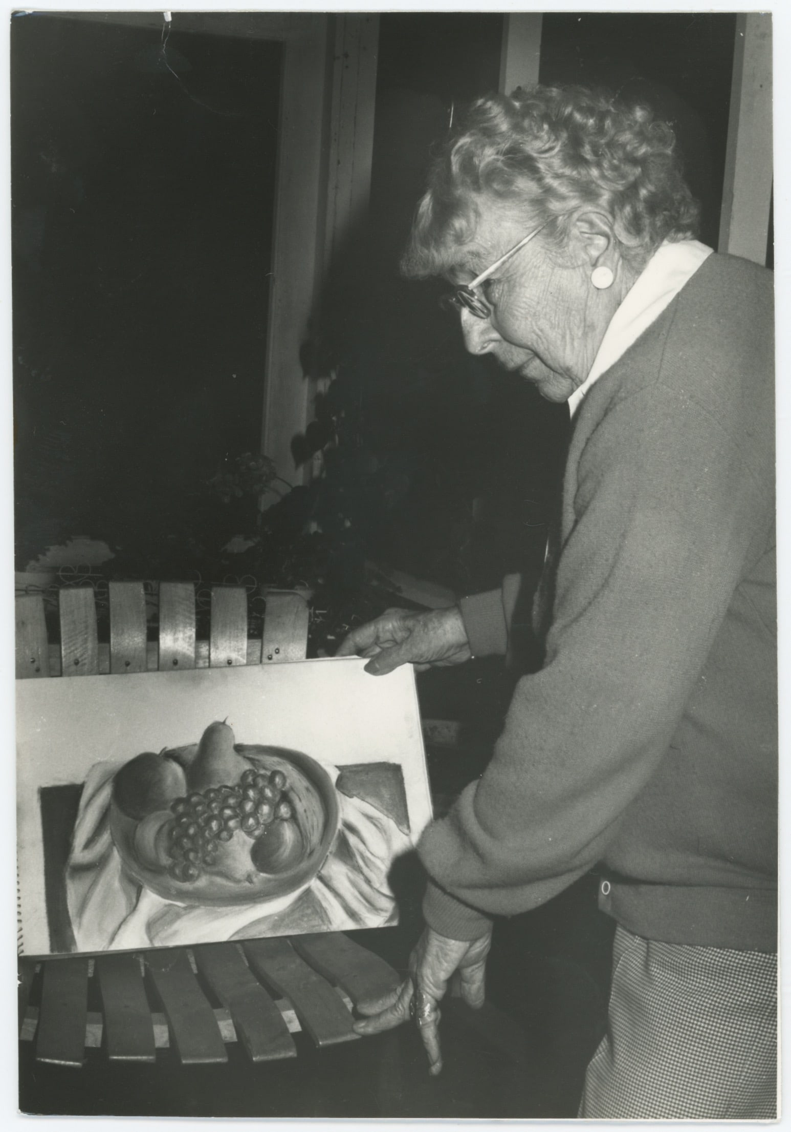 Vintage Photograph Ephemera of HARRIET TANNIN: The provenance of this lot is from a collector in RI. The dimensions are Approx. 5" x 7". Harriet Tannin, photographer, painter, sculptor, political activist, writer and lecturer was born April 26, 19