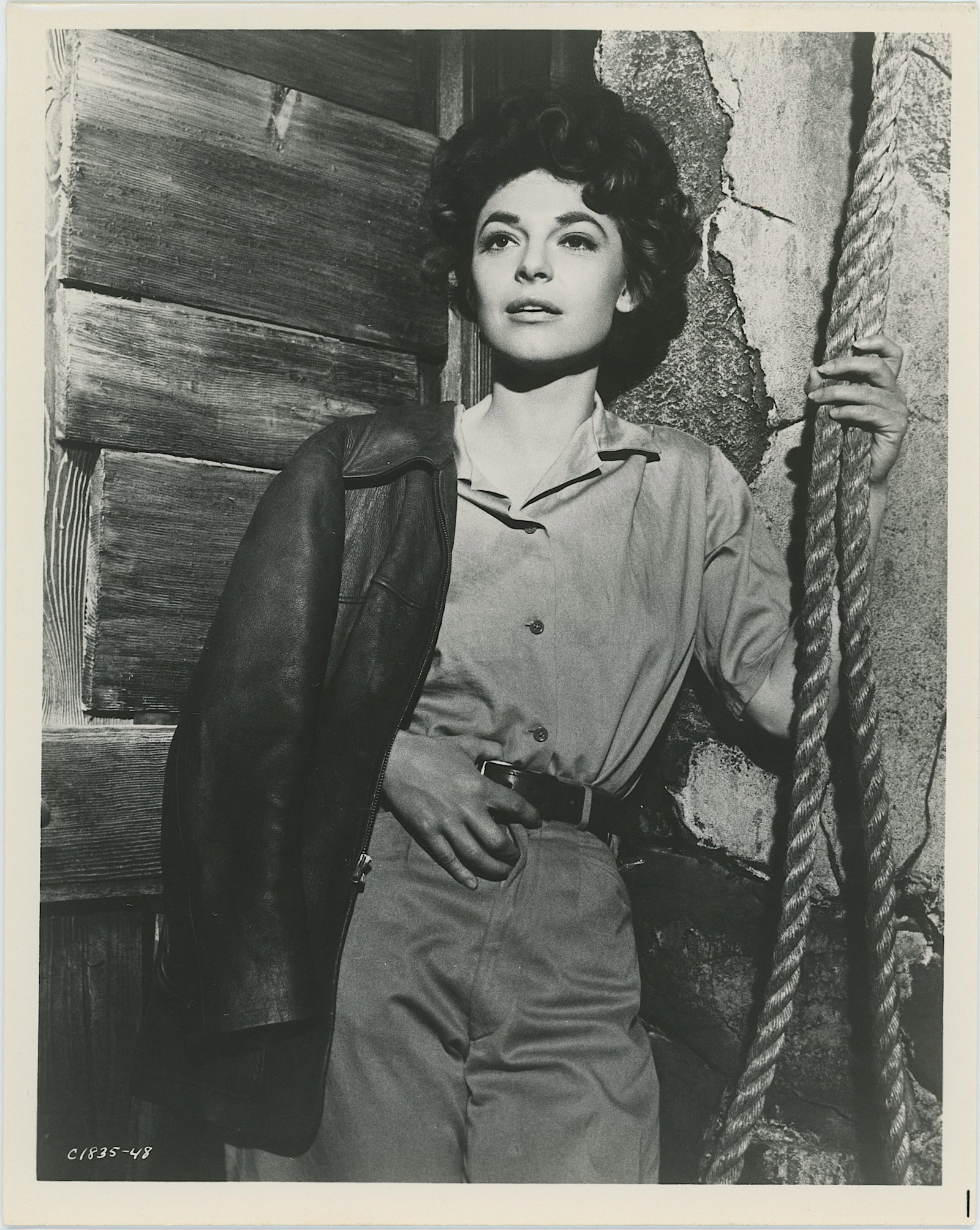 Vintage Photograph Ephemera of ANNE BANCROFT: The provenance of this lot is from a collector in RI. The dimensions are Approx. 10" x 8". THIS IS A RESERVE AUCTION, and the final price will include a Buyer?s Premium. Please, view our full terms an