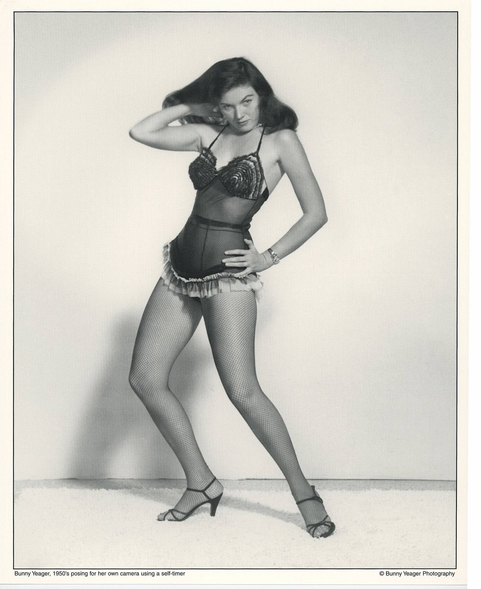 BUNNY YEAGER Vintage Pin Up Litho SELF SHOOT: This lot is consigned by a collector in RI. The provenance is from Bunny Yeager's estate/archives. Linnea Eleanor "Bunny" Yeager (March 13, 1929 - May 24, 2014) was an American photographer and pin-up