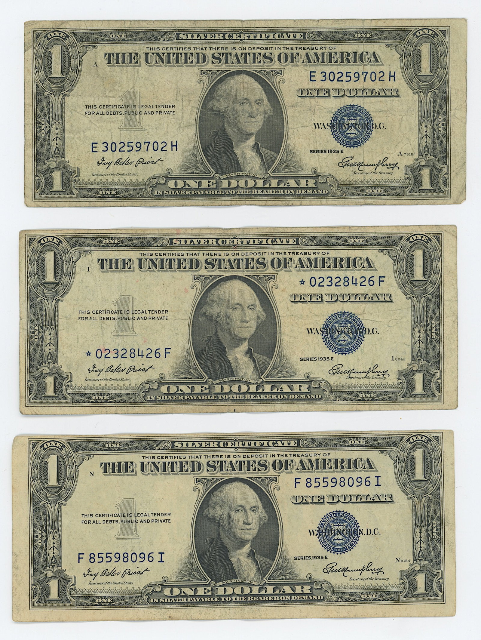 3 Series 1935 E United States $1 Silver Certificates Blue Seals: The provenance of this item is from the inventories of Artelisted. We have included quality images to show it's actual condition. THIS IS A RESERVE AUCTION, and the final price will include a Buyer?s 