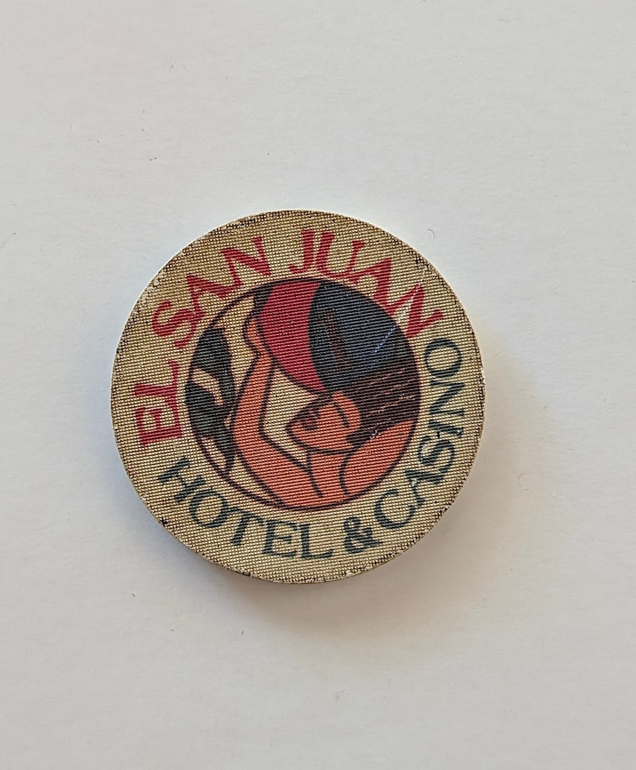 El San Juan $1 1988 Puerto Rico Gaming Poker Casino Chip (1 of 2)