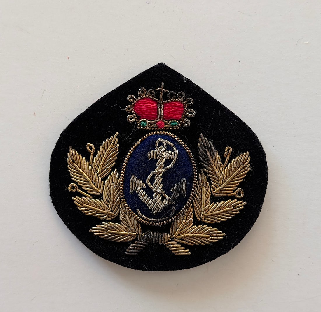 British Royal Navy Warrant Officer cap badge style patch (1 of 2)
