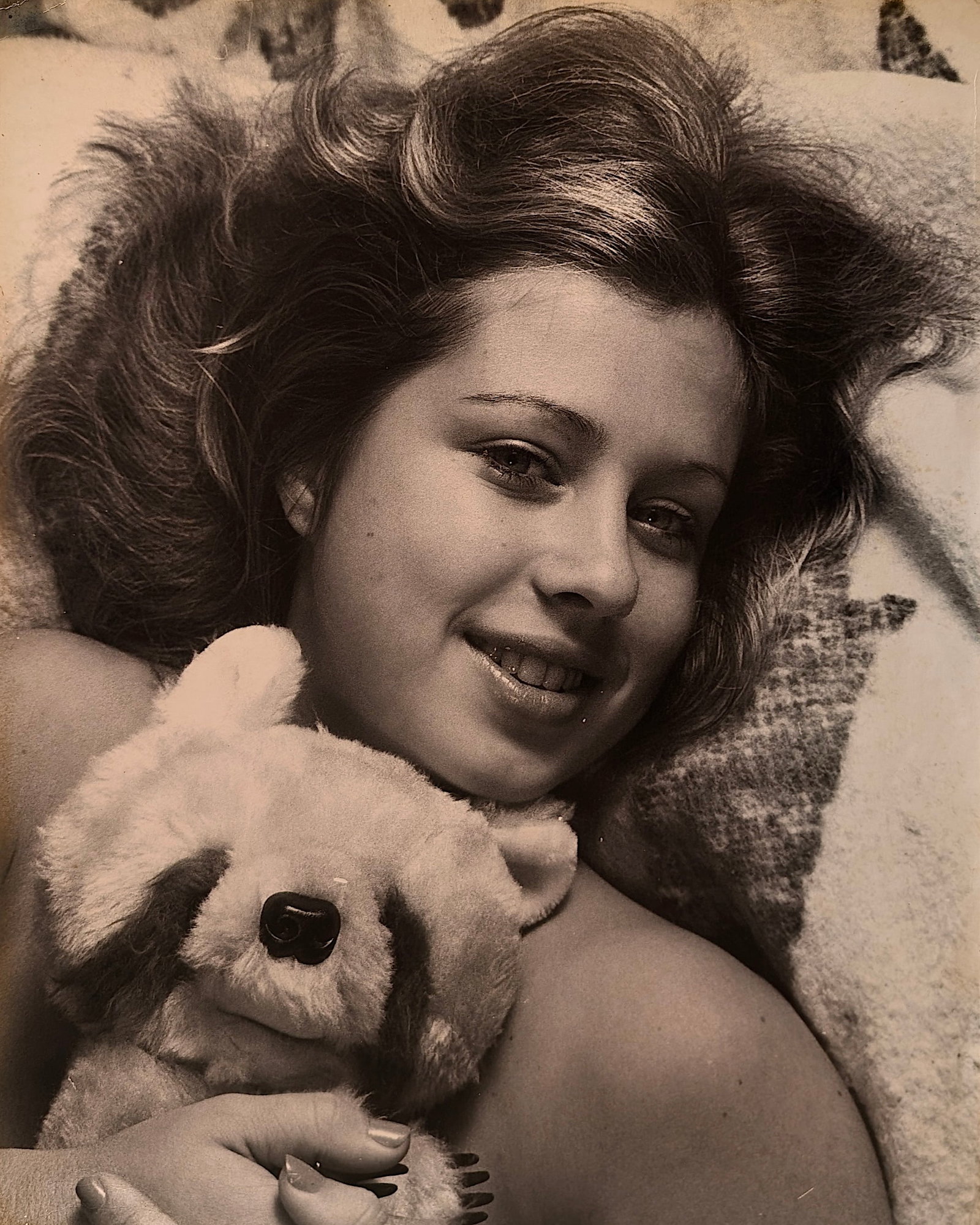 Vintage Photo PAMELA VILORESI by RAY FISHER (1 of 3)