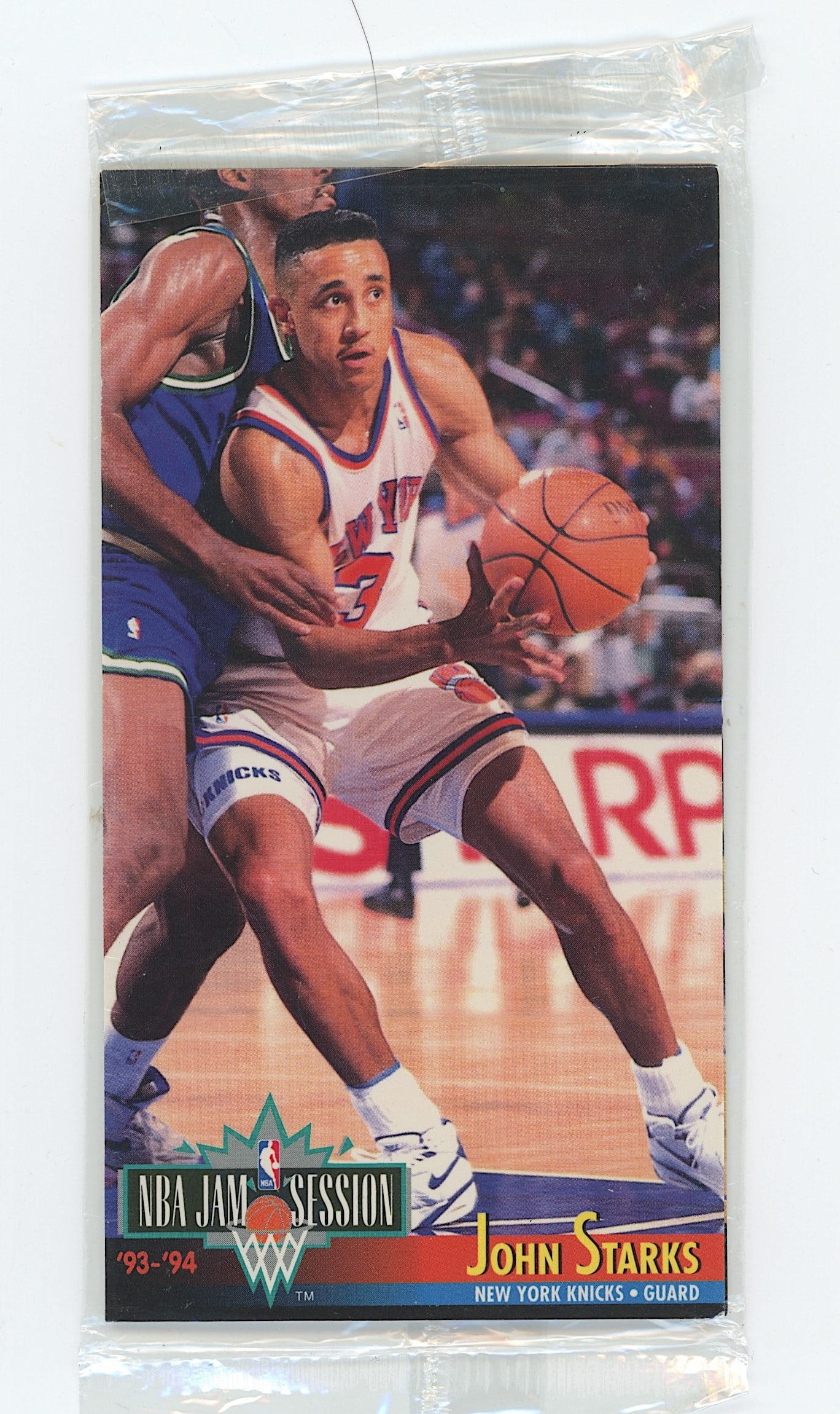 Vintage Basketball Sports Trading Card: The provenance of this item is from the inventories of Artelisted. We have included quality images to show it's actual condition. THIS IS A RESERVE AUCTION, and the final price will include a Buyer?s 
