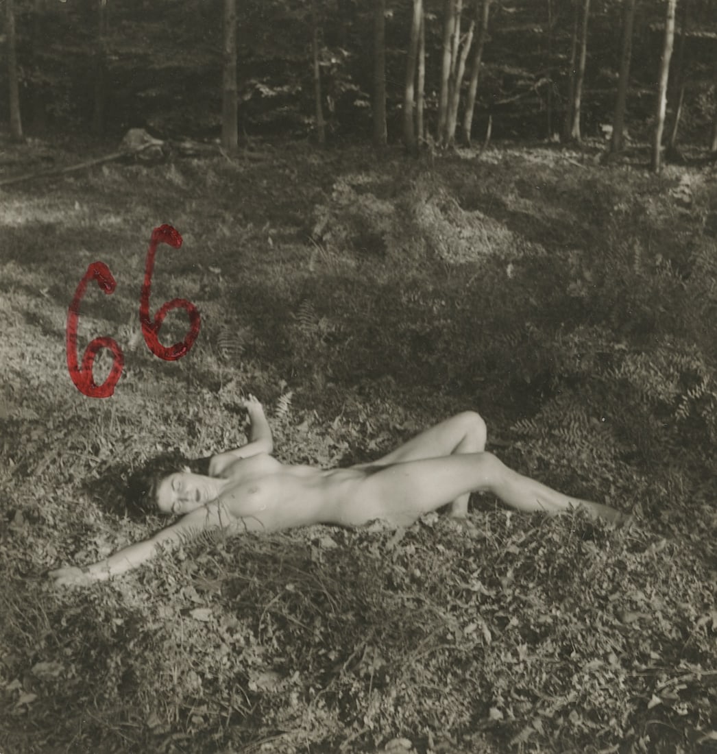 ANDR? DE DIENES Vintage Photo 1950s-1960s Nude Study: The provenance of this photo is from the archives of notable photographer Andr? de Dienes. The dimensions are Approx. 2" x 2.25" (variances can occur). This black and white gelatin photo was printed i
