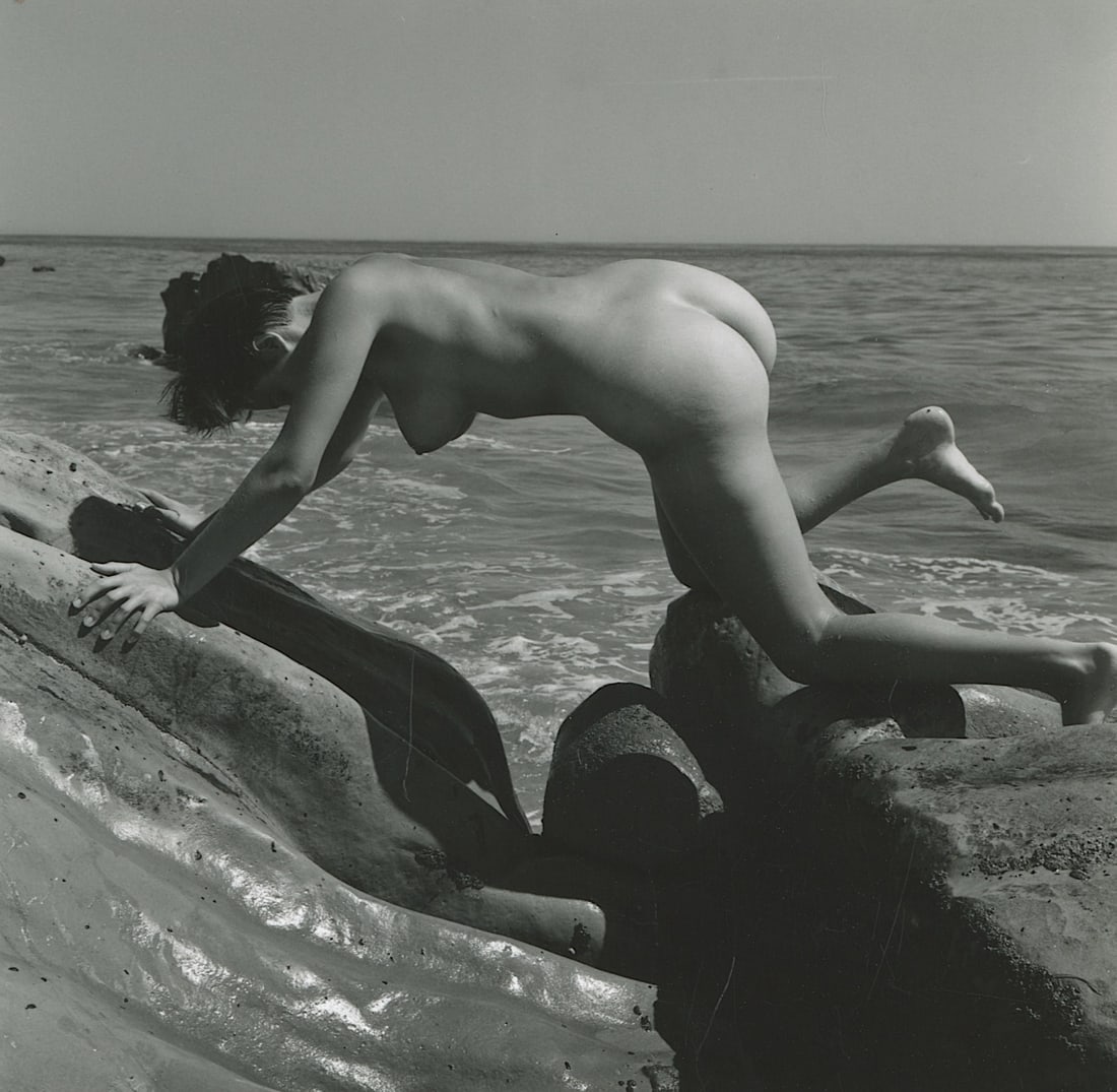 ANDR? DE DIENES Vintage Photo 1950s-1960s Nude Study: The provenance of this photo is from the archives of notable photographer Andr? de Dienes. The dimensions are Approx. 2" x 2.25" (variances can occur). This black and white gelatin photo was printed i